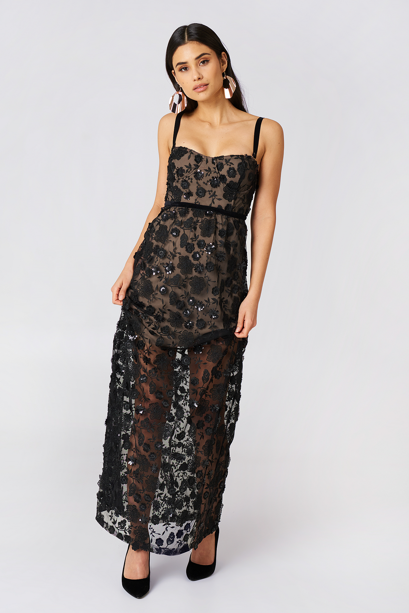 black strappy maxi dress