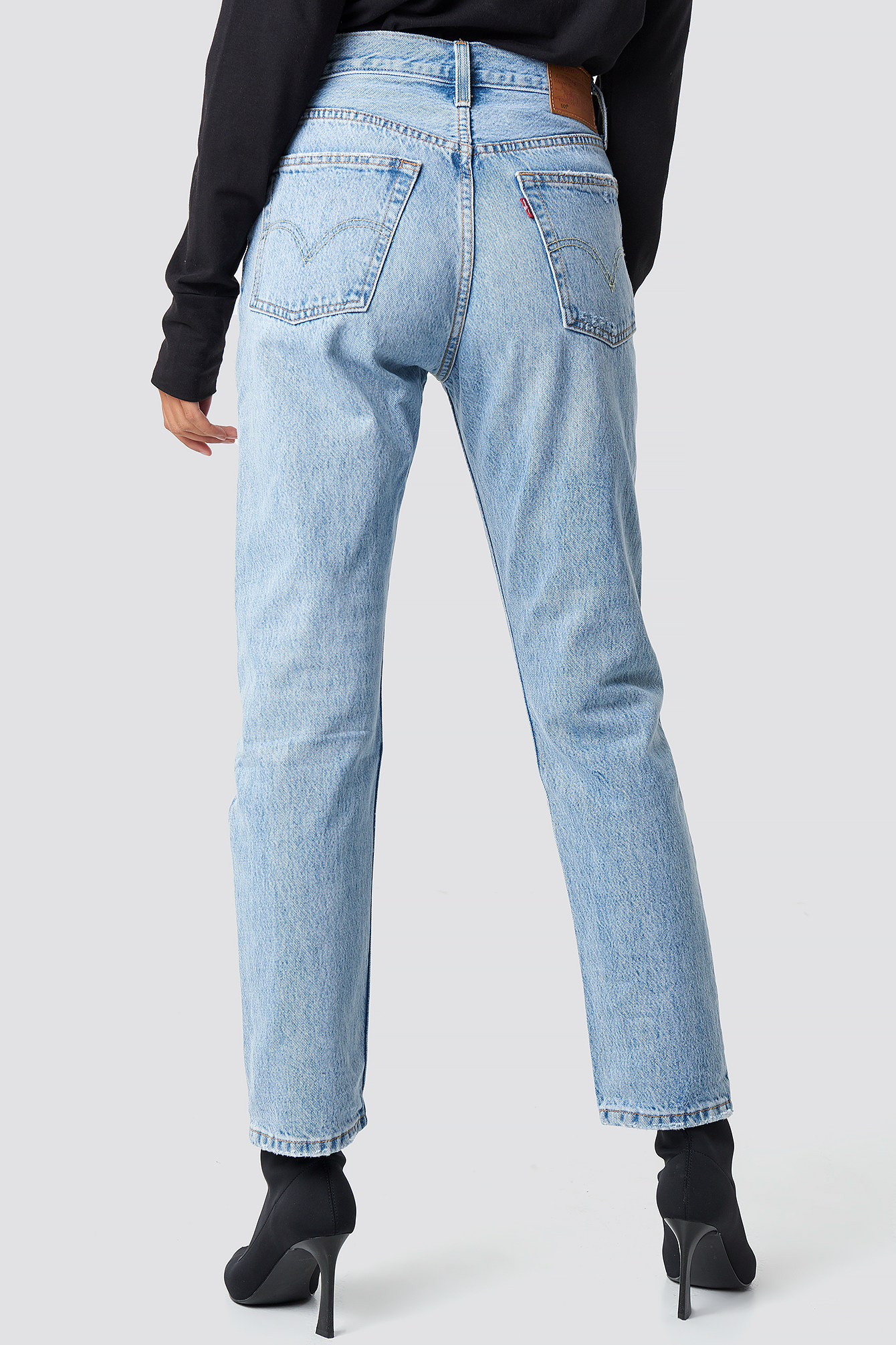 levi 501 crop