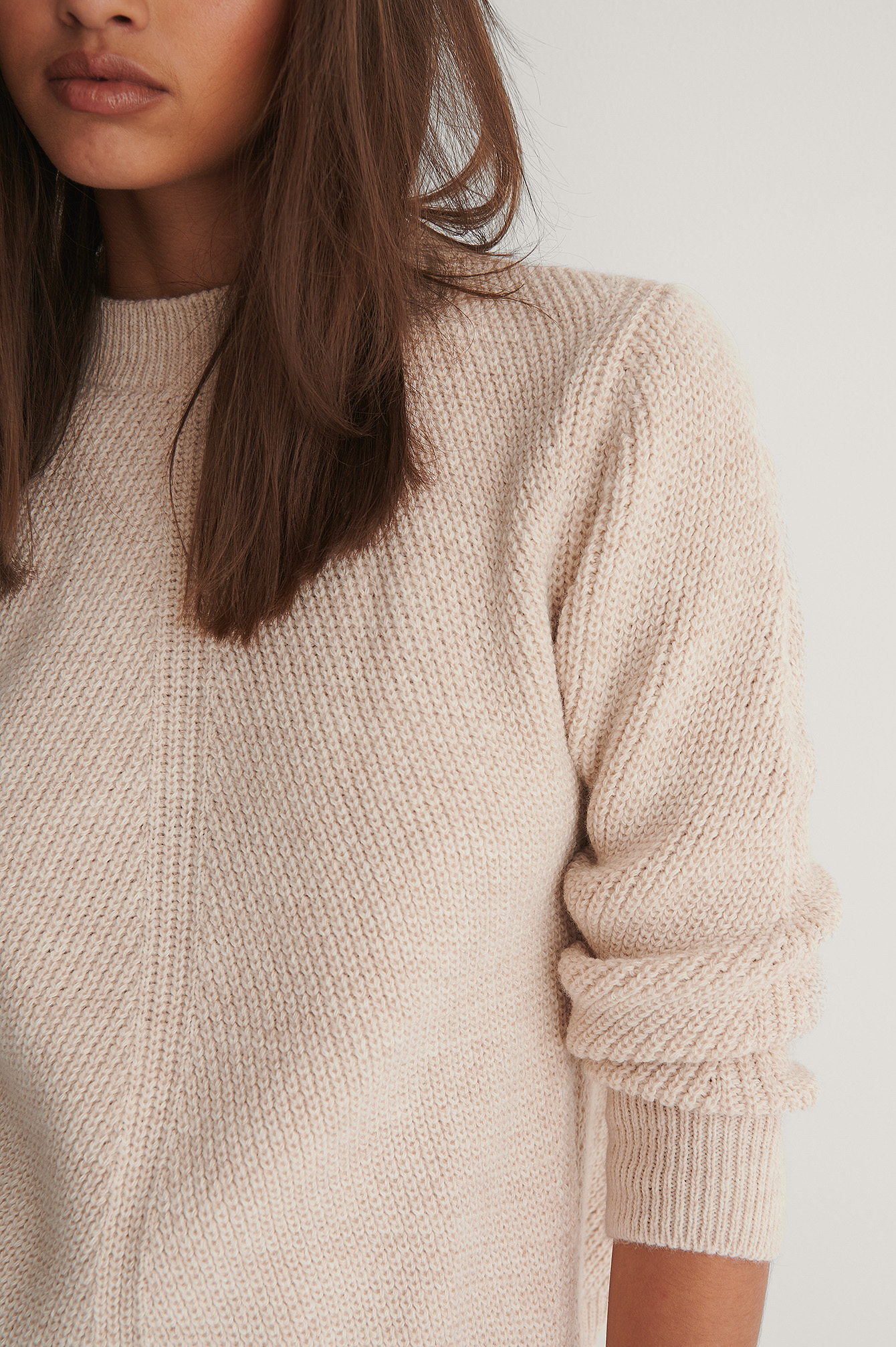 Round Neck Side Slit Knitted Sweater Beige Na Kd Com